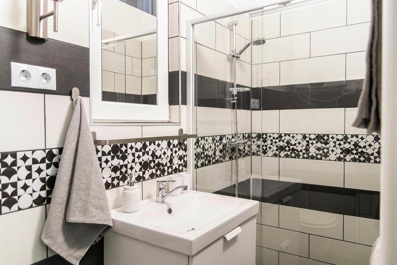 Astoria Tiny Apartment Budapest Ngoại thất bức ảnh